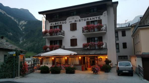 Hotel La Lanterna, Chiesa In Valmalenco